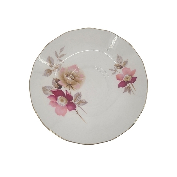 Royal Vale | Vintage Teacup & Saucer (8317) pattern from Ridgway (Ridgways) - Picture 3 of 8